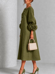 Capucine | Vestido Midi con Botones de Flor y Mangas Abullonadas