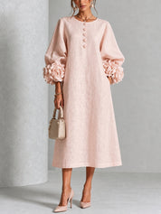 Capucine | Vestido Midi con Botones de Flor y Mangas Abullonadas