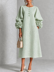 Capucine | Vestido Midi con Botones de Flor y Mangas Abullonadas