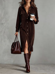 Béatrice | Vestido Midi de Terciopelo Acanalado con Bolsillos y Botonadura Simple